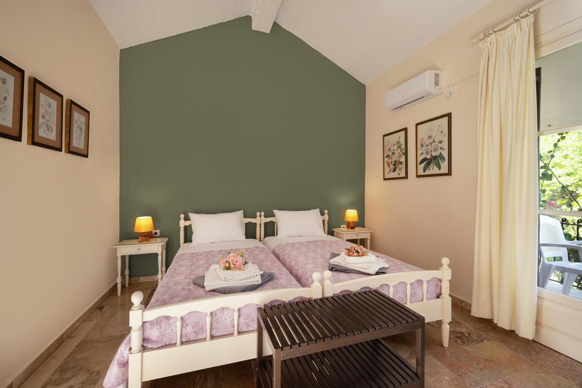 Villehardouin Farm Estate, Studios & Apartments, Minia, Kefalonia Argostolion Dış mekan fotoğraf